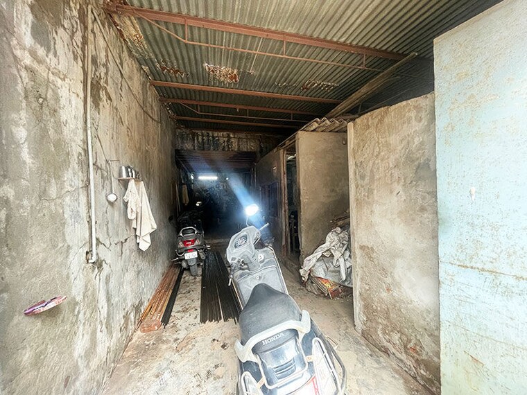  Parking, rakhial Commercial Warehouse 700 Sq.Ft. In Rakhial Ahmedabad 10603937