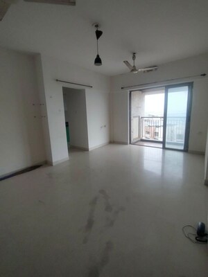 2 BHK Apartment For Rent in Puranik City, Kasarvadavali