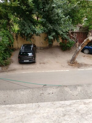 Parking in 2 BHK Builder Floor at Sector 23 – for Rent