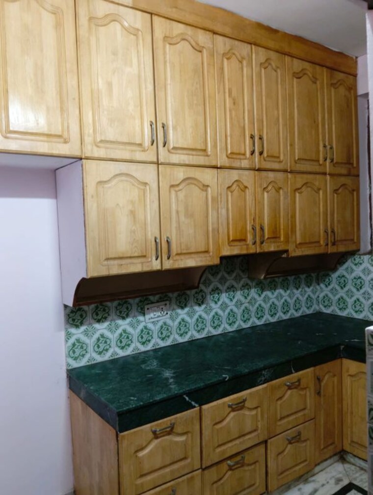 Kitchen, sector 23 2 Bedroom 1450 Sq.Ft. Builder Floor In Sector 23 Gurgaon 10603936