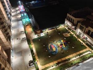 Furnished Amenities in 3 BHK Apartment at Malwa Escon Primera, International Airport Road – for Rent