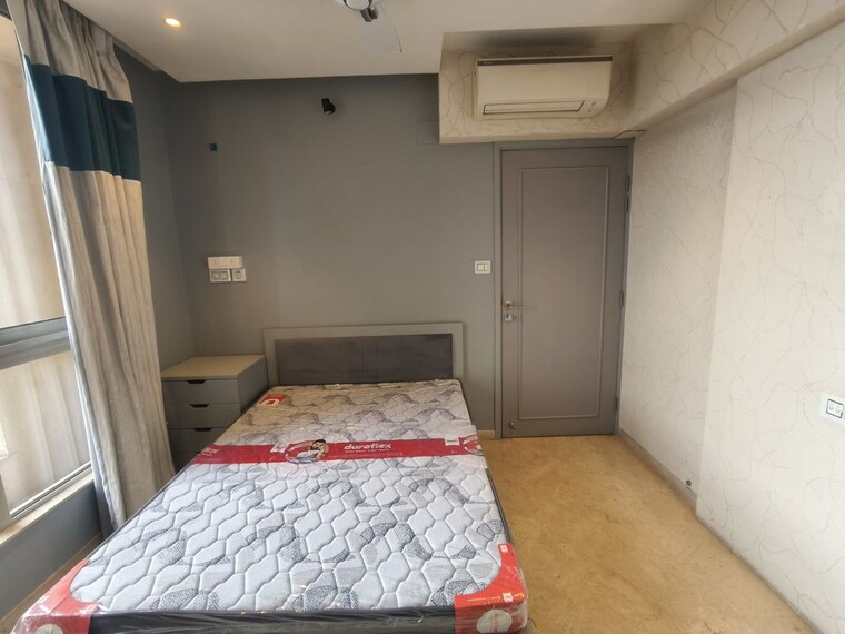 Bedroom, one-hiranandani-park 2 Bedroom 700 Sq.Ft. Apartment In Ghodbunder Road Thane 10603959