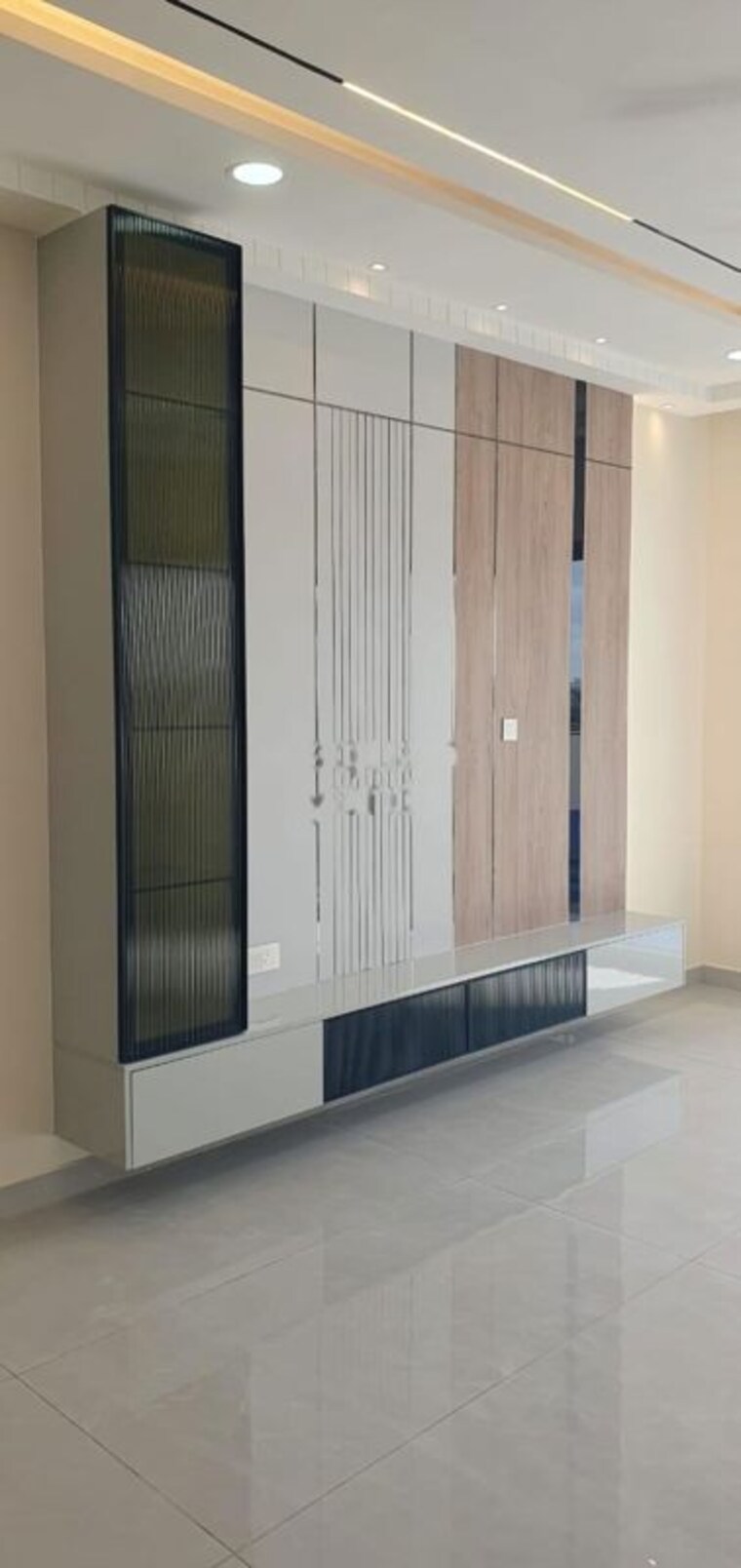 Room, hallmark-treasor 3 Bedroom 2200 Sq.Ft. Apartment In Narsingi Hyderabad 10603970