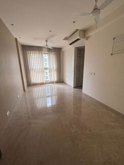 1 BHK Apartment For Rent in Hiranandani Regent Hill