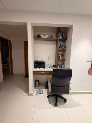 Room in 3 BHK Apartment at EIPL Corner Stone, Gandipet – for Rent