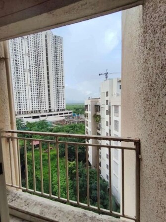 2 BHK Apartment For Rent in Hiranandani Estate Aralia in Ghodbunder Road, Thane