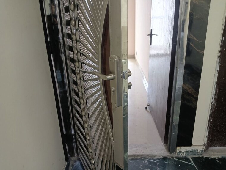 Entrance, amrapali dream valley 3 Bedroom 1045 Sq.Ft. Apartment In Amrapali Dream Valley Greater Noida 10604022