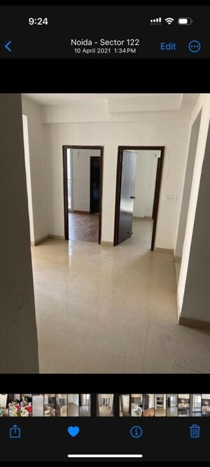 Room in 3 BHK Apartment at JKG Heights, Vasundhara Sector 6 – for Rent