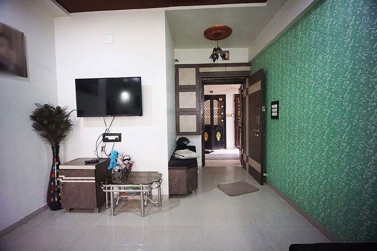 Living Room, nikol 3 Bedroom 187 Sq.Yd. Apartment In Nikol Ahmedabad 10604086