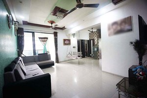 Team Area in 3 BHK Apartment at Nikol – for Sale