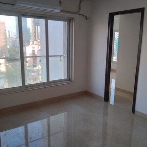 Master Bedroom in 2 BHK Apartment at Prakash Tower, Matunga – for Rent