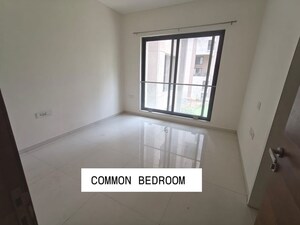 Room in 3 BHK Apartment at Supreme Belmac Residences, Kalyani Nagar – for Rent