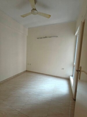 Room in 2.5 BHK Apartment at Stellar Jeevan, Sector 1 Greater Noida – for Sale