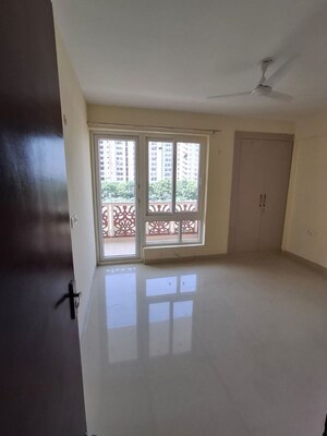 Room in 3 BHK Apartment at HFL Presidency Estate, Alwar Bypass Road – for Rent
