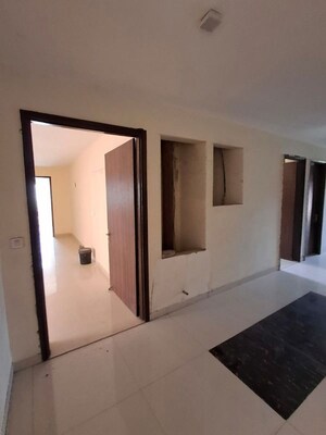 Room in 3 BHK Apartment at HFL Presidency Estate, Alwar Bypass Road – for Rent