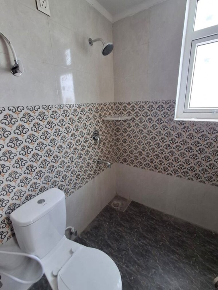 Bathroom, hfl-presidency-estate 3 Bedroom 1605 Sq.Ft. Apartment In Alwar Bypass Road Bhiwadi 10604080