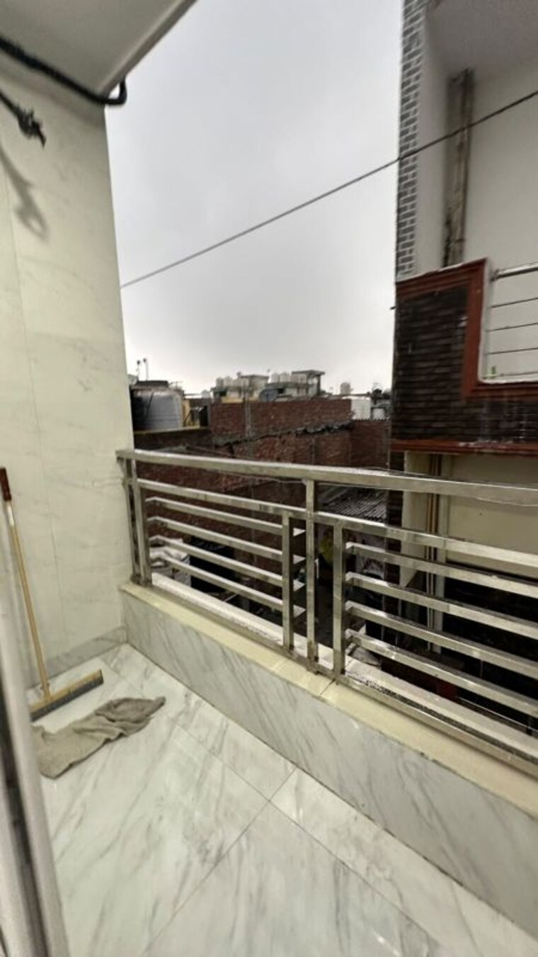 Balcony, govindpuri 2 Bedroom 510 Sq.Ft. Builder Floor In Govindpuri Delhi 10604085