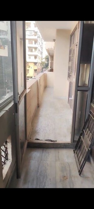 Balcony in 3 BHK Builder Floor at Indrapuram – for Rent