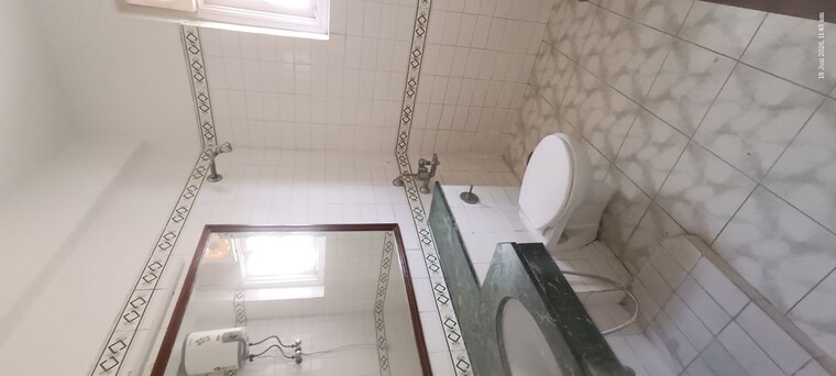 Bathroom, eros-sterling-apartments 2 Bedroom 950 Sq.Ft. Apartment In Charmwood Village Faridabad 10604112