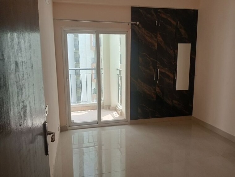 Room, amrapali dream valley 3 Bedroom 1045 Sq.Ft. Apartment In Amrapali Dream Valley Greater Noida 10604124