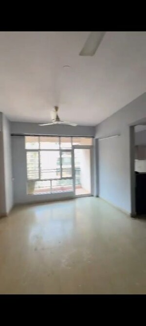 Room in 4 BHK Apartment at Exotica Elegance, Vaibhav Khand – for Rent