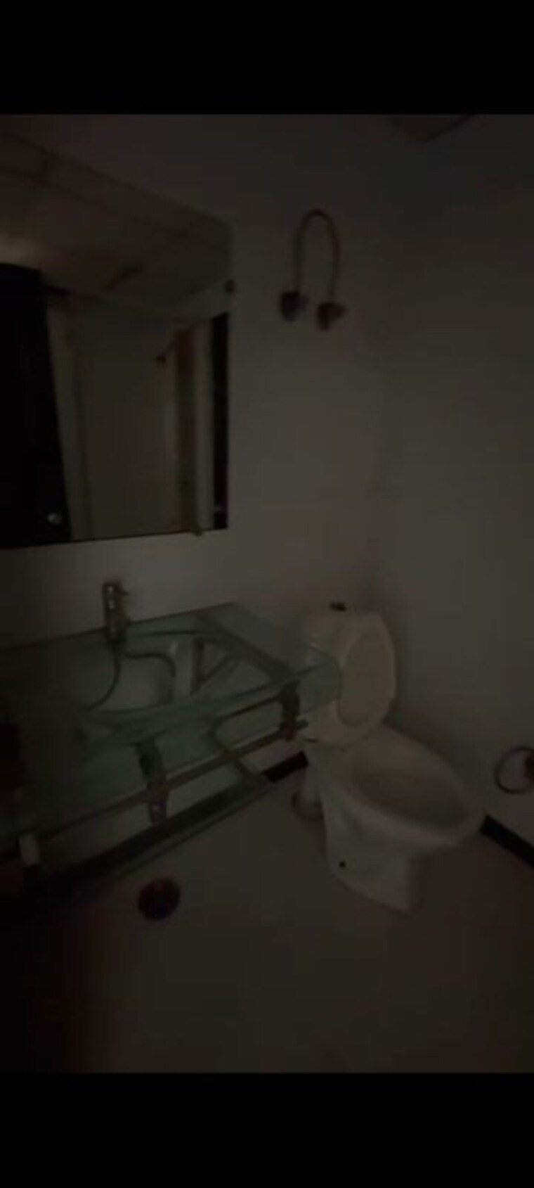 Bathroom, exotica-elegance 4 Bedroom 2050 Sq.Ft. Apartment In Vaibhav Khand Ghaziabad 10604128