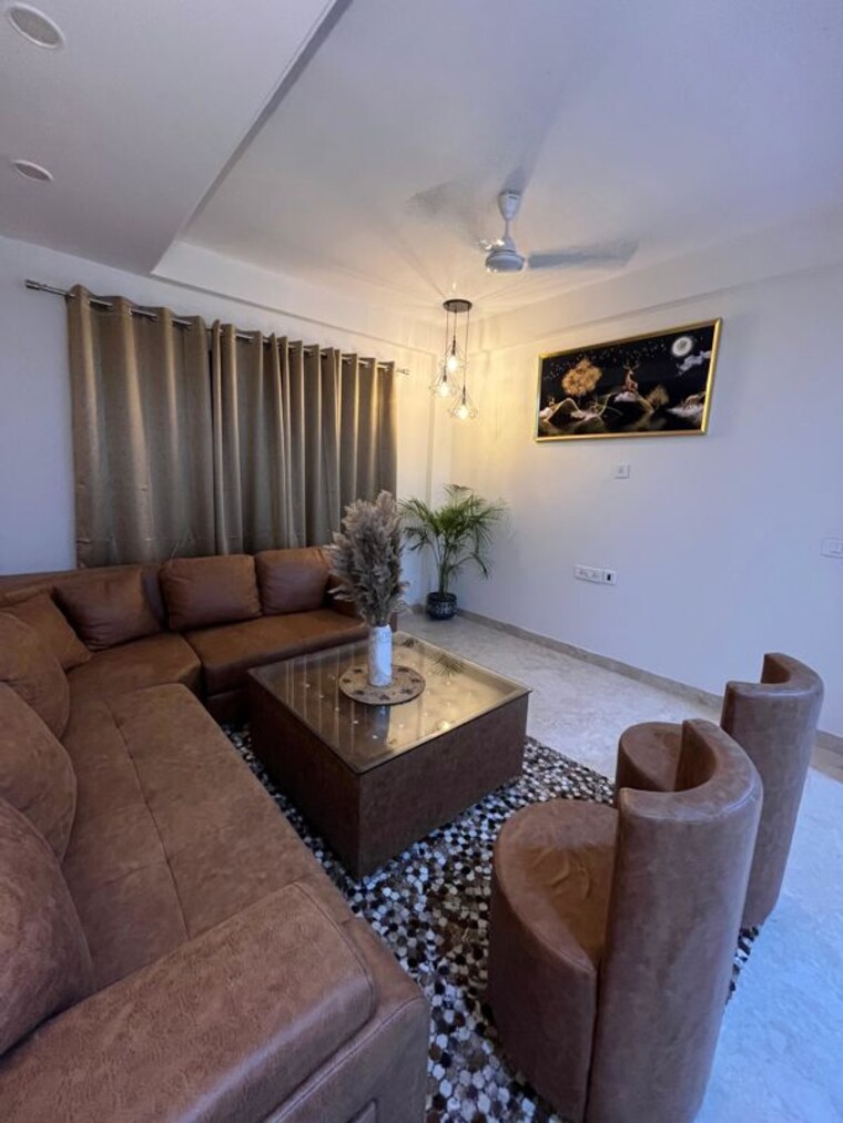 Living Room, vipul-greens 3 Bedroom 1900 Sq.Ft. Builder Floor In Sector 48 Gurgaon 10604172