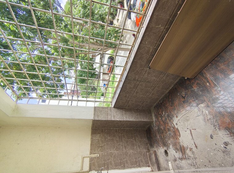 Balcony, iti layout 2 Bedroom 1100 Sq.Ft. Builder Floor In Iti Layout Bangalore 10604187