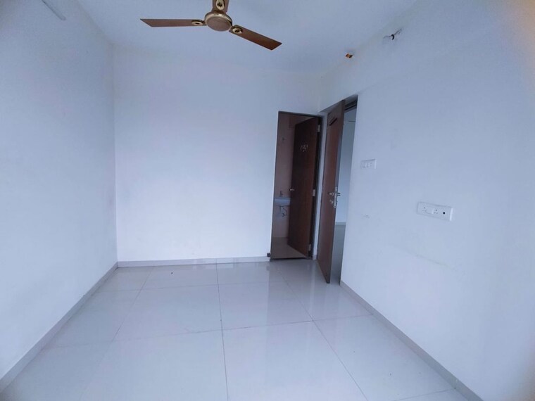 Room, jvm-aroma 1 Bedroom 400 Sq.Ft. Apartment In Kasarvadavali Thane 10604206