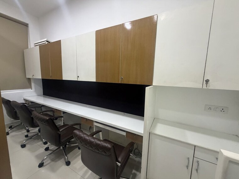 Kitchen, netaji subhash place Commercial Office Space 365 Sq.Ft. In Netaji Subhash Place Delhi 10604213