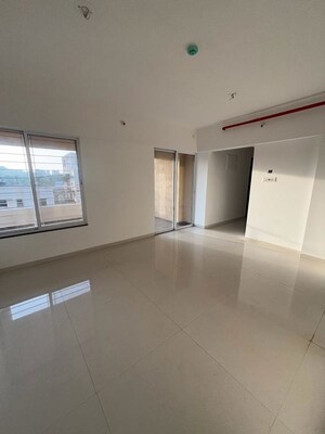 Room in 3 BHK Apartment at Gada Anutham, Hadapsar – for Sale