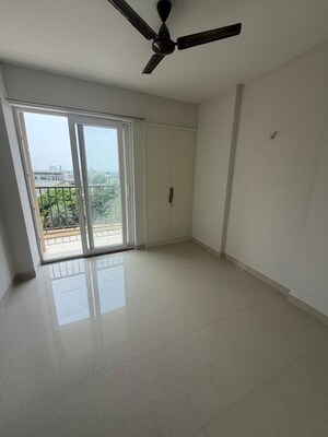 3 BHK Apartment For Rent in Tata Value Homes, Sector 150