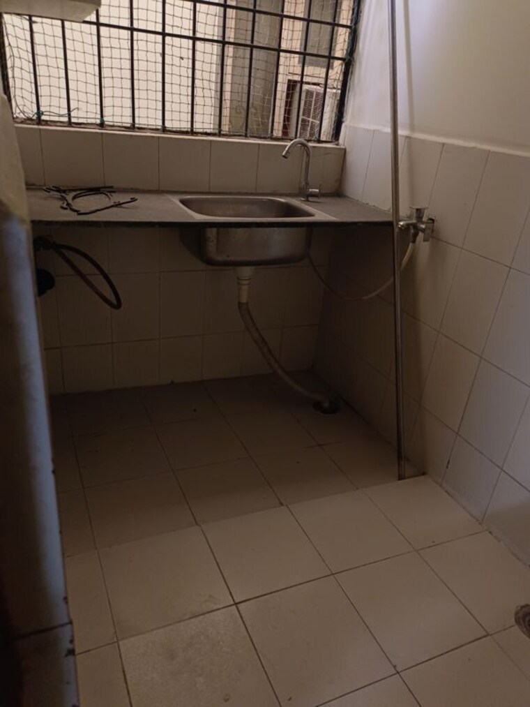 Bathroom, the-address 3 Bedroom 1800 Sq.Ft. Apartment In Banjara Hills Hyderabad 10598298