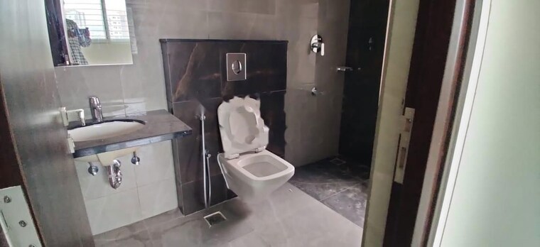 Bathroom, aparna-sarovar-zicon 3 Bedroom 2325 Sq.Ft. Apartment In Nallagandla Hyderabad 10604331