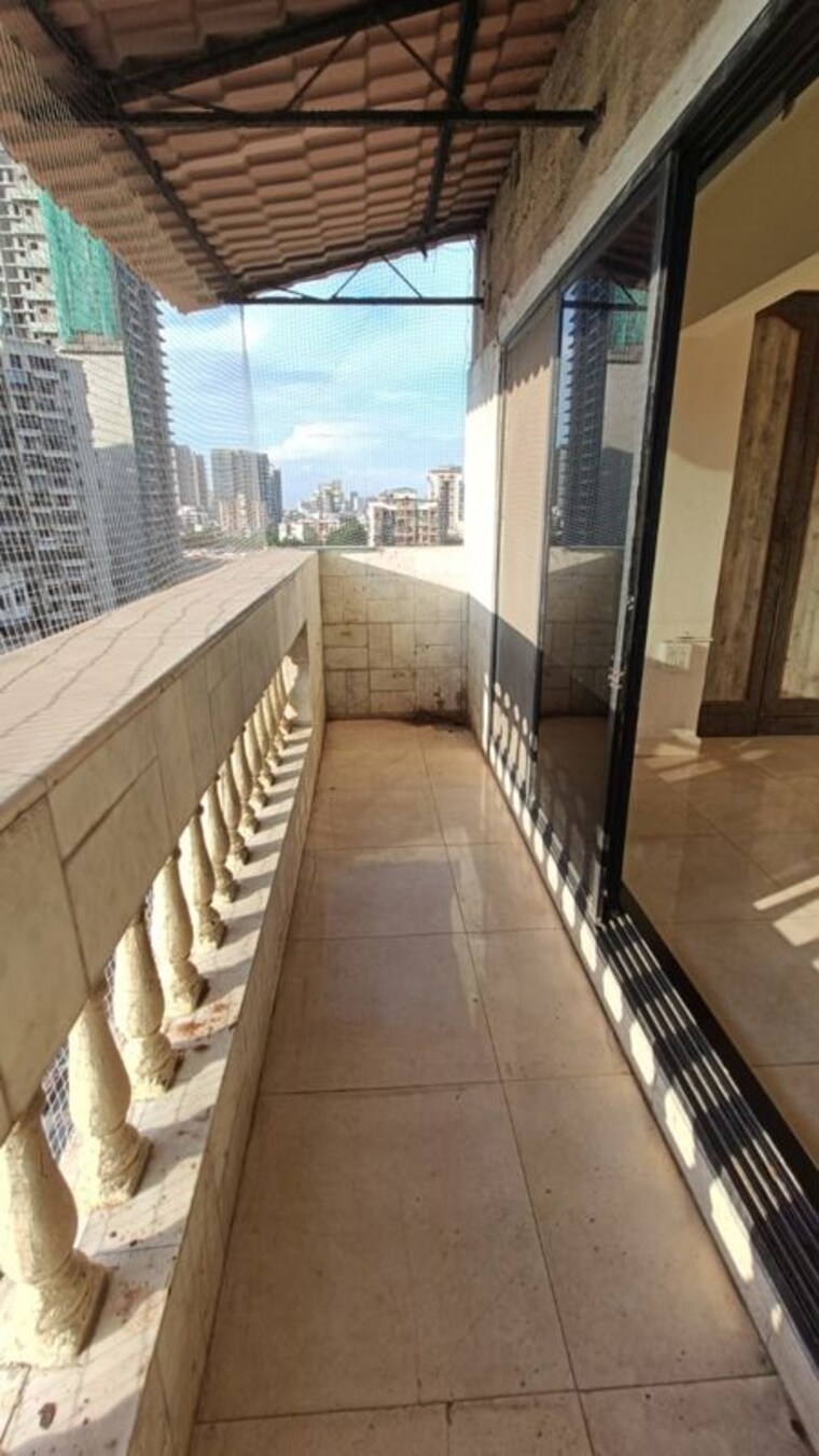 Balcony, nilgiri-tower 3.5 Bedroom 1800 Sq.Ft. Apartment In Kharghar Navi Mumbai 10604265