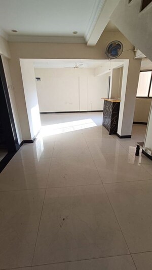 Bathroom in 3.5 BHK Apartment at Nilgiri Tower, Kharghar – for Sale