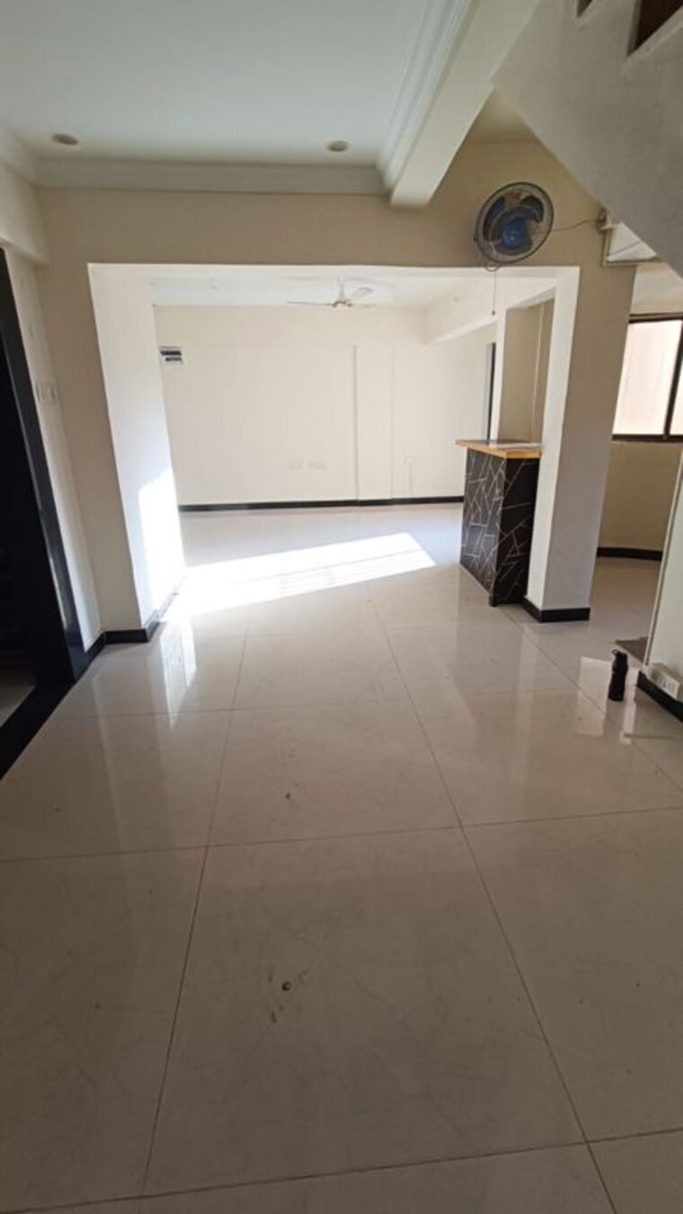 Bathroom, nilgiri-tower 3.5 Bedroom 1800 Sq.Ft. Apartment In Kharghar Navi Mumbai 10604265