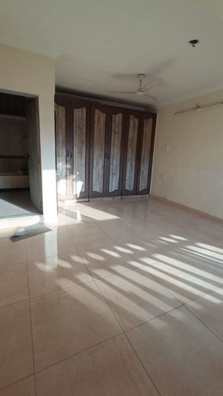 Room, nilgiri-tower 3.5 Bedroom 1800 Sq.Ft. Apartment In Kharghar Navi Mumbai 10604265