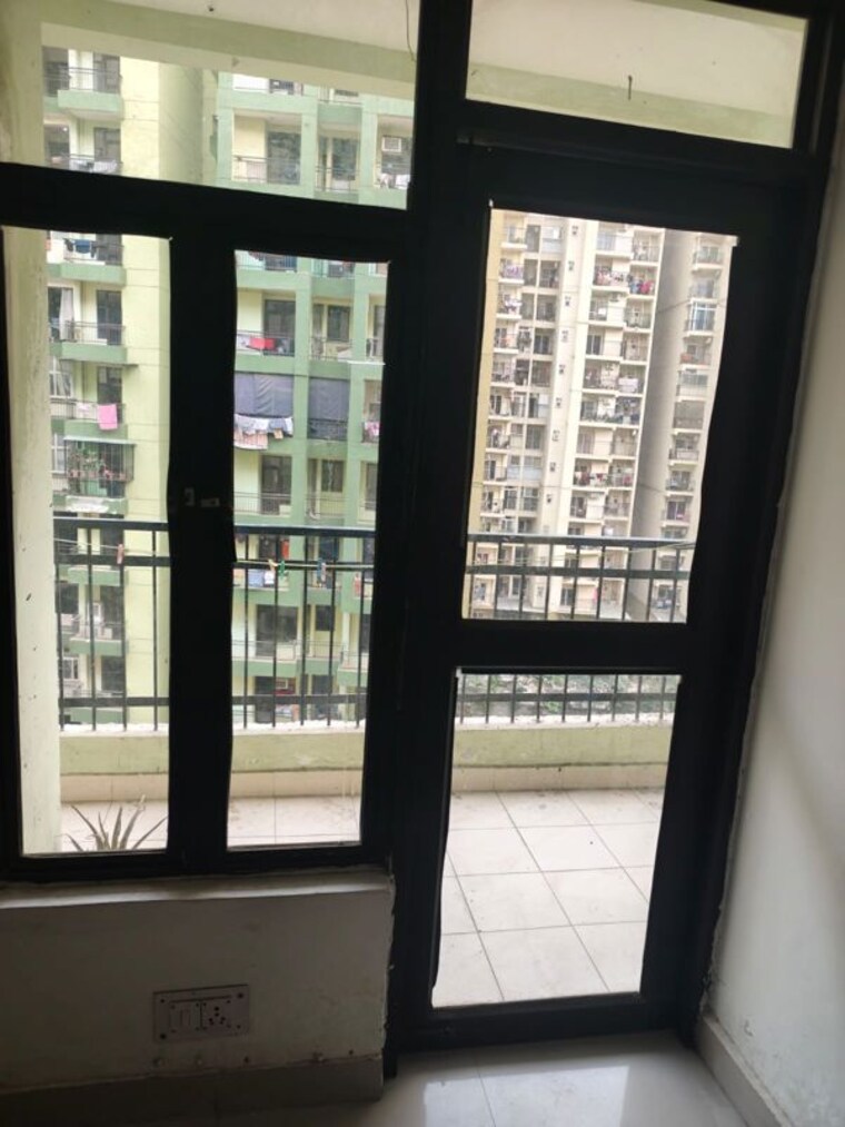 Room, amrapali-terrace-homes 2.5 Bedroom 985 Sq.Ft. Apartment In Tech Zone 4 Greater Noida Greater Noida 10604401