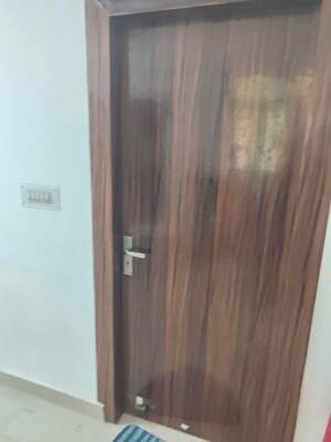 Furnished Amenities in 2.5 BHK Apartment at Amrapali Terrace Homes, Tech Zone 4 Greater Noida – for Rent