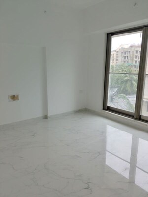 Bedroom in 2.5 BHK Apartment at Sujanya Rachanaa, Andheri West – for Rent