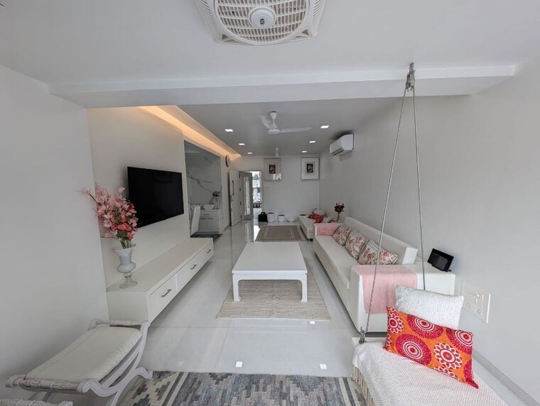 Living Room, parel 3 Bedroom 1050 Sq.Ft. Apartment In Parel Mumbai 10604438