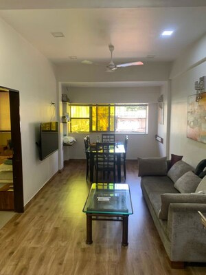2 BHK Apartment For Rent in Bandra West