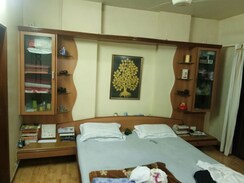 1 BHK Apartment For Rent in Unique Tower