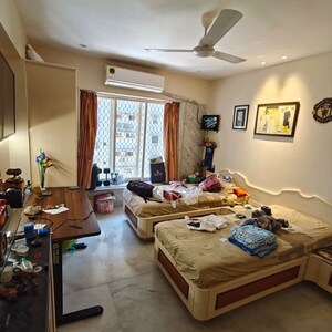 Living Room in 2 BHK Apartment at Ashutosh CHS, Malabar Hill – for Rent