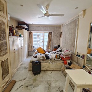 Team Area in 2 BHK Apartment at Ashutosh CHS, Malabar Hill – for Rent