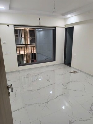 Room in 3 BHK Apartment at Shree Kaveri Heights, Ghatkopar East – for Rent