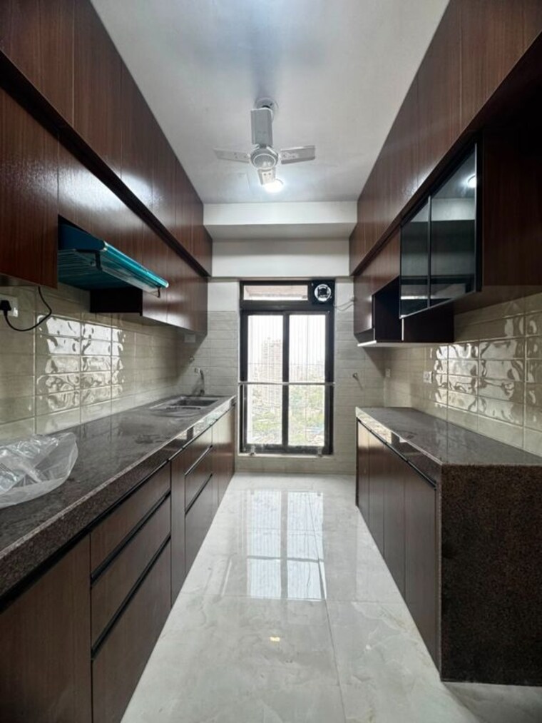 Kitchen, raheja-heights-phase-2 2 Bedroom 950 Sq.Ft. Apartment In Goregaon East Mumbai 10604582