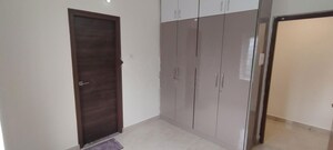 Room in 3 BHK Apartment at Vyom Galaxy, Kukatpally – for Rent