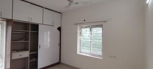 Room in 3 BHK Apartment at Vyom Galaxy, Kukatpally – for Rent